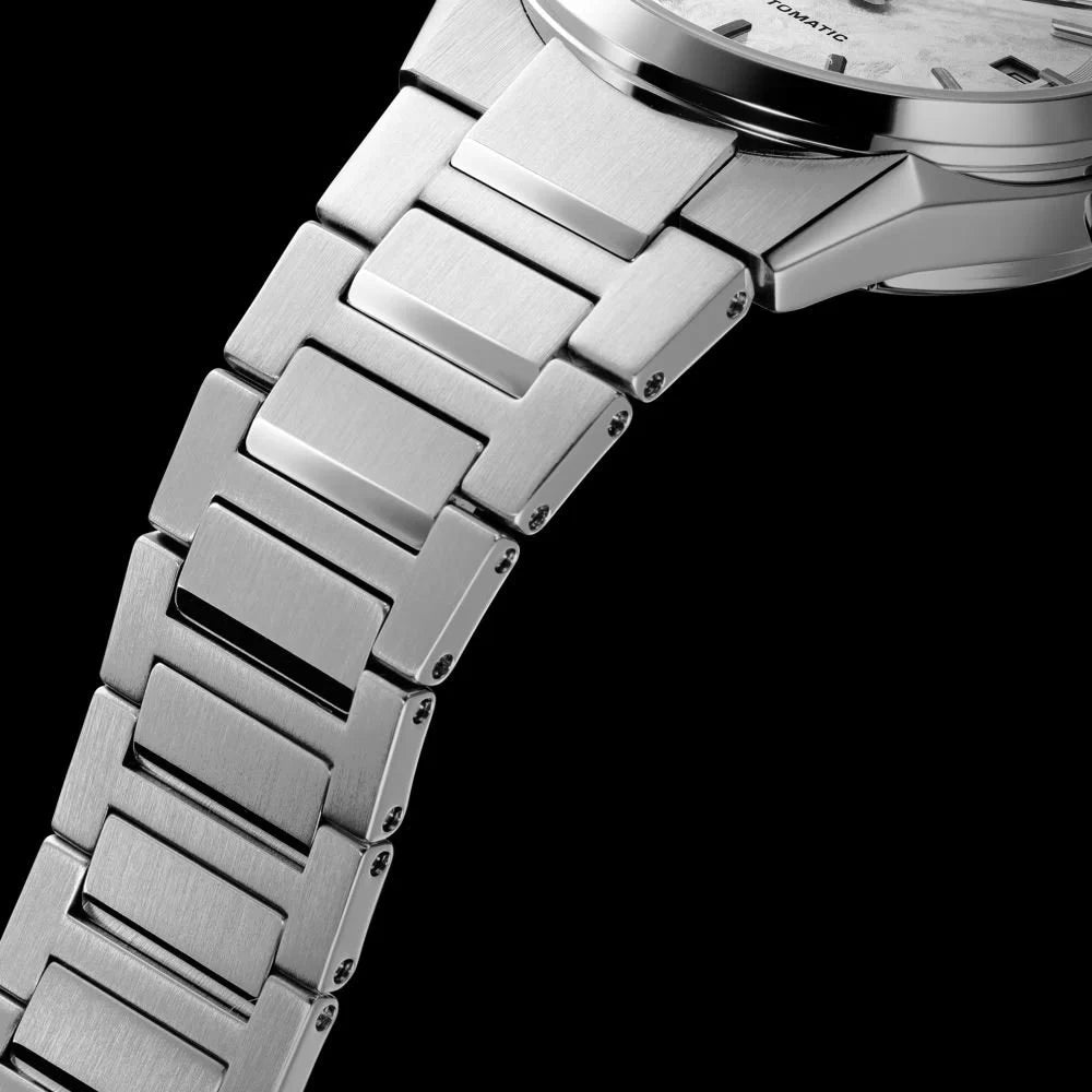 Casio Edifice EFK-110D-1ADR Otomatik Erkek Kol Saati
