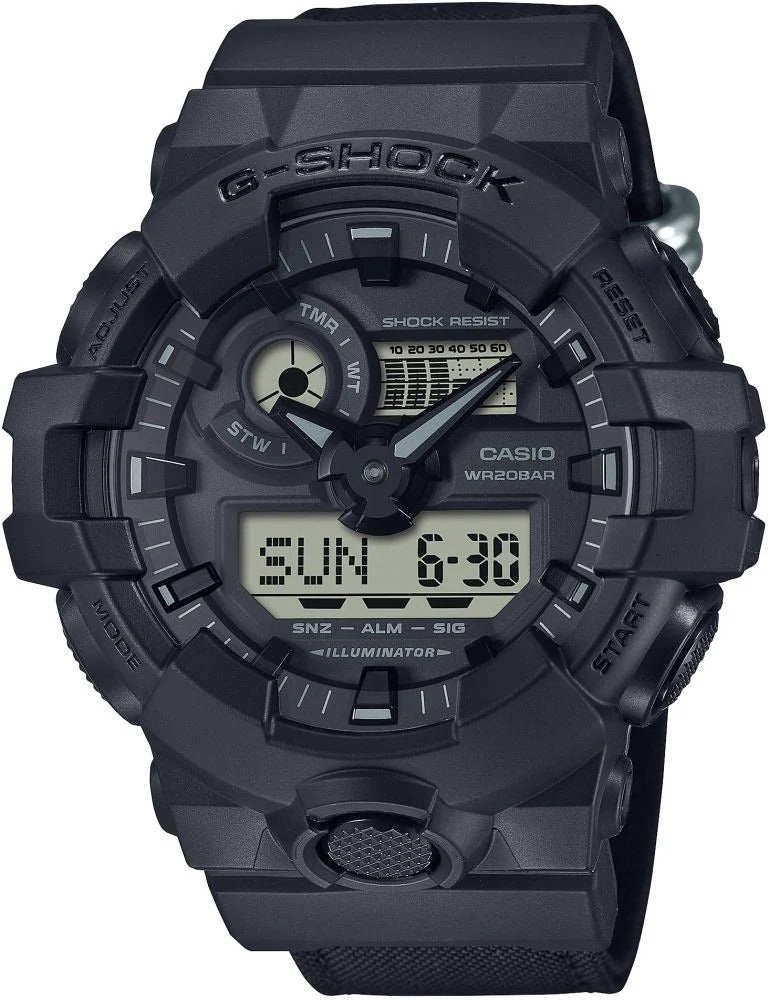 Casio G-Shock GA-700BCE-1ADR  Erkek Kol Saati